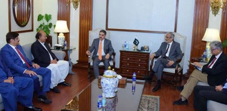 bureaucrats, PPP, Sindh domicile