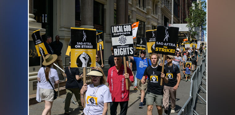 hollywood writers, writers strikes, hollywood strikes, strikes, hollywood,