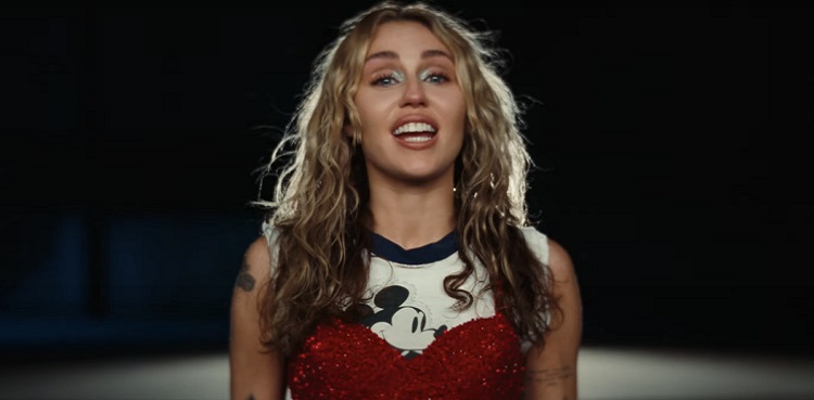 miley cyrus used to be young