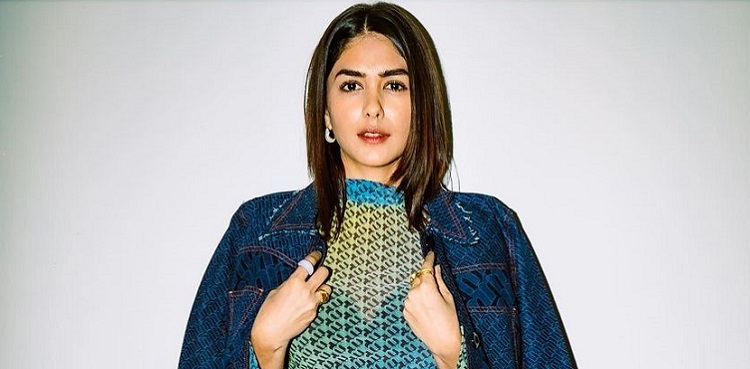 mrunal thakur ranveer singh