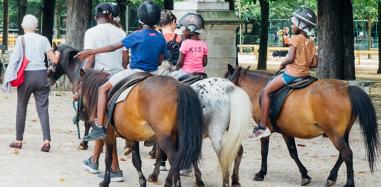 Paris Pony rides