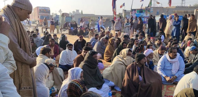 Shikarpur, protest sit-in, Indus Highway, abductions