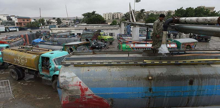Six illegal hydrants, seized, Karachi