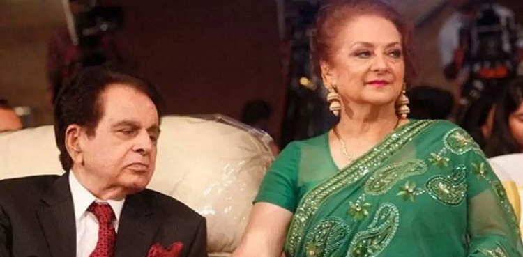 saira banu shahrukh khan