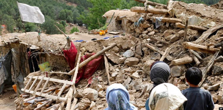 Pakistan, medical teams, aid, quake-hit Afghans, sources