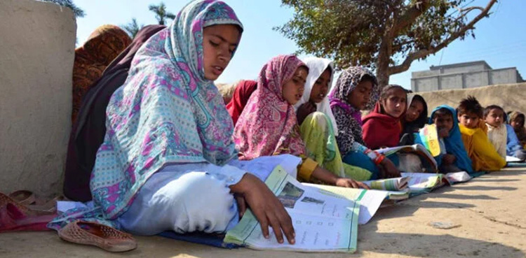 Pakistan, out of school Children , Ahsan Iqbal