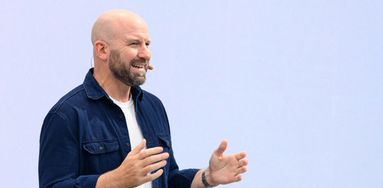 Meta technology chief defends tech titan's AI strategy