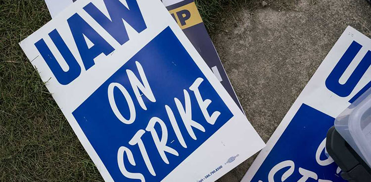 Auto union strike