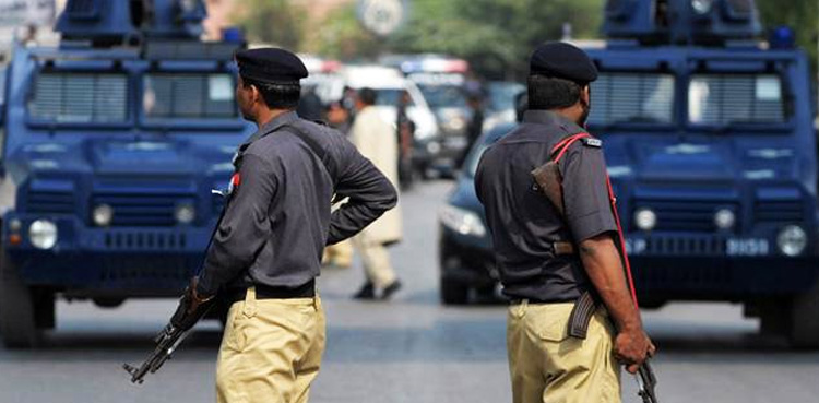 Man attempts suicide, along with kids, Karachi