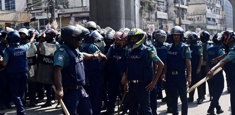 Bangladesh arrests 8,000 opposition activists: report