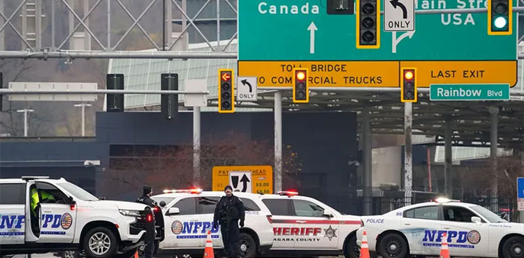 vehicle explosion, US-Canada border, Niagara Falls, Rainbow Bridge vehicle explosion