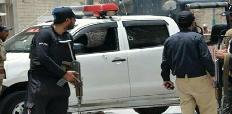 Dera-Ismail-Khan-terrorists-attack-policemen-injured