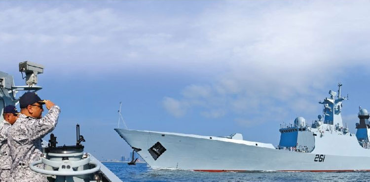 Pakistan Navy, PNS TUGHRIL, merchant ships safety