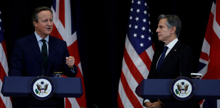 UK, US accuse Russia of cyber campaign against politicians