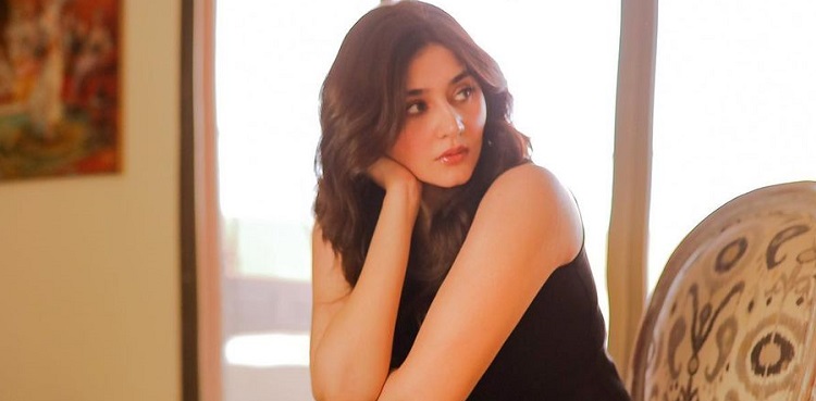 dur-e-fishan saleem, viral, pictures, instagram