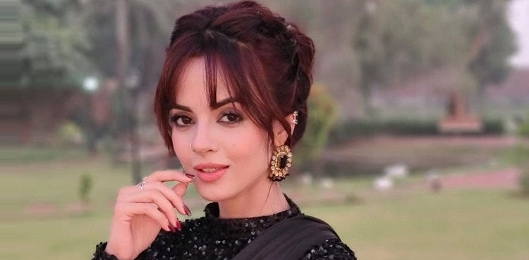 komal meer, actor, quit industry