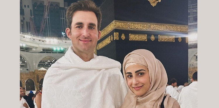 ushna shah, husband, hamza amin, umrah