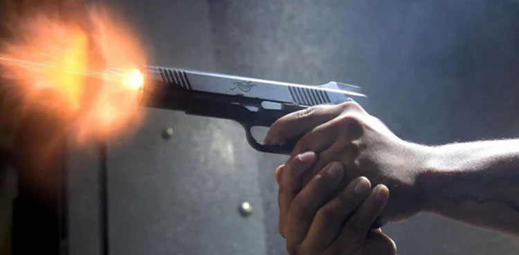 Naushahro Feroz, Judge's house firing, youth injured
