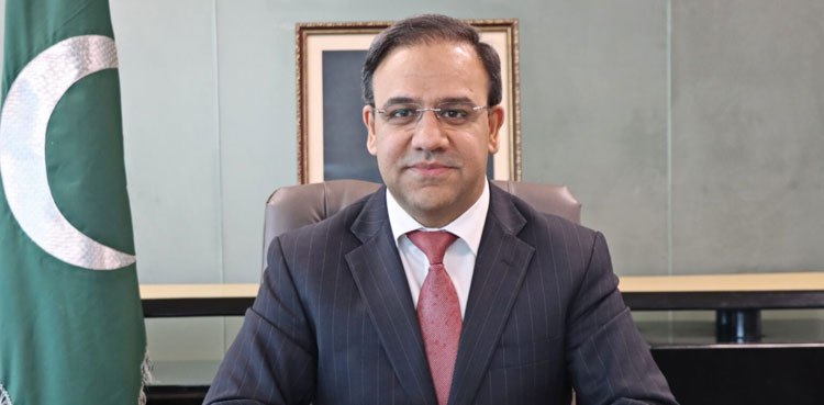 Pakistan, optical fiber cable, Umar Saif