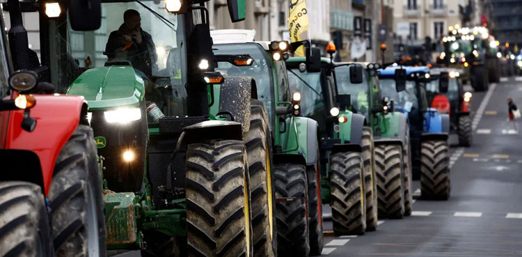 Farmers protest france
