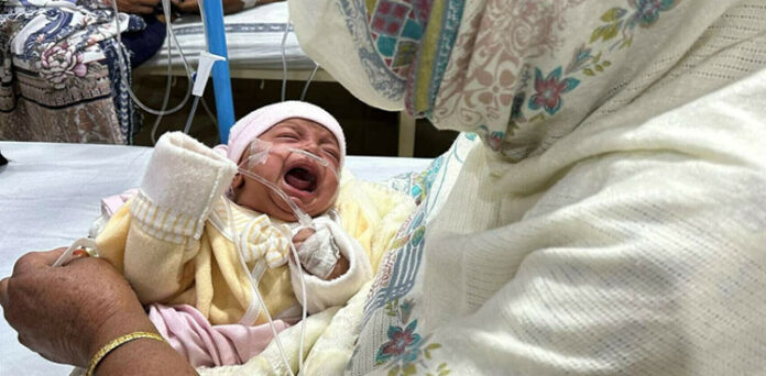 Pneumonia, outbreak, children in Punjab