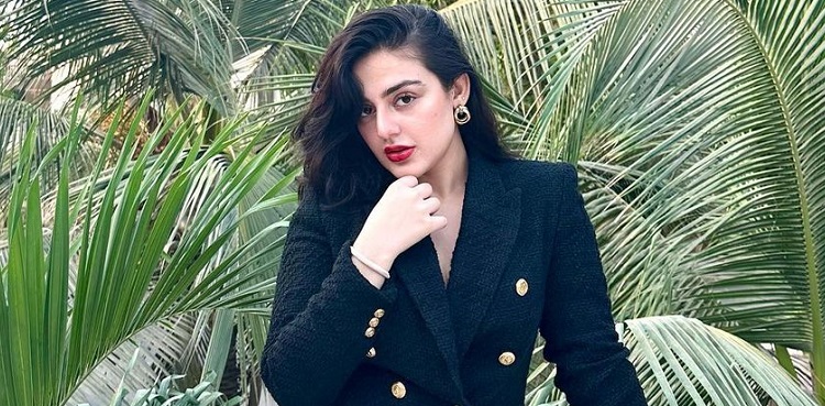 shazeal shoukat, real name, shiza