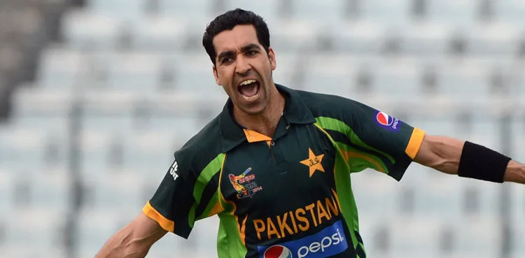 umar gul, umar gul slapping , pakistan, cricket, pakistan cricket team, pakistan cricket,