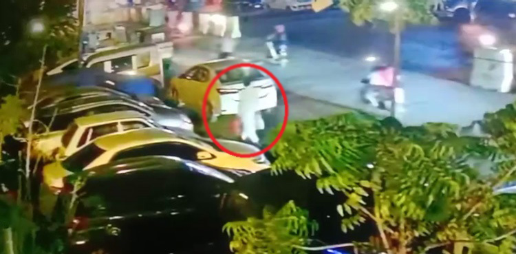 CCTV reveals details, blast outside ECP, ECP Karachi office