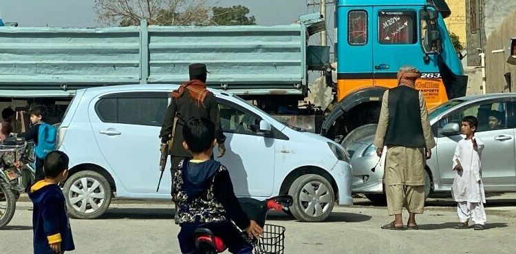 Suicide bombing in Afghan city of Kandahar kills three