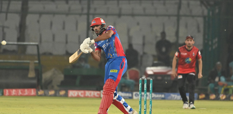 Irfan-Khan-Niazi-PSL-9-Karachi-Kings