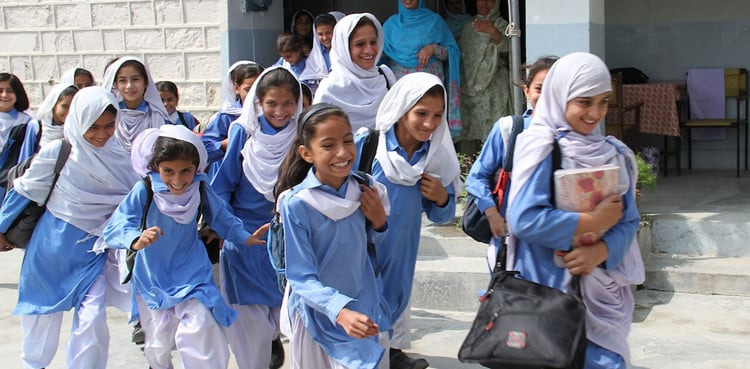 Educational institutions-India Pakistan , Schools closed , India-Pakistan tensions