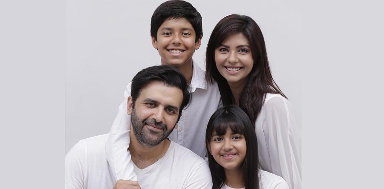 sunita marshall, family, viral pictures