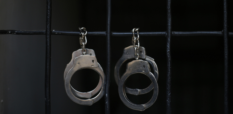 Ring leader, two robber gangs, arrested, Karachi