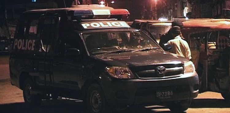 Police, arrest robber, encounter, Karachi