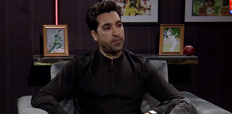Umar-Gul-reveals-reason-retirement-tears