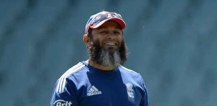 Mushtaq Ahmed, Bangladesh, Bangladesh coach Pakistani players