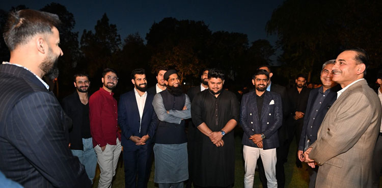 COAS Asim Munir, Iftar dinner, Pakistan cricket team