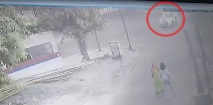 VIRAL, Elderly man dies, hit by Audi