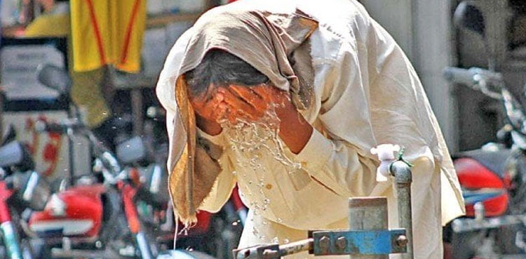 Heatwave, continue till tomorrow, Met Office