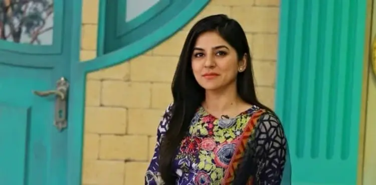 sanam baloch, social media, instagram, actor,
