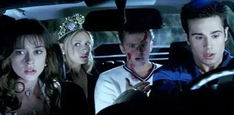 I Know What You Did Last Summer, Jennifer Love Hewitt, sony, Freddie Prinze Jr.,