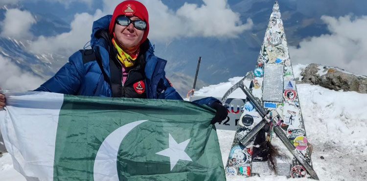Samar Khan, Pakistani, Europe highest peak, Mount Elbrus