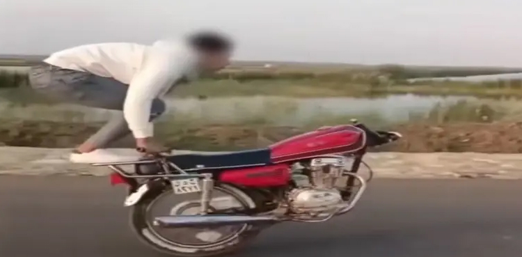 Motorcycle stunt, sparks outrage, Egypt