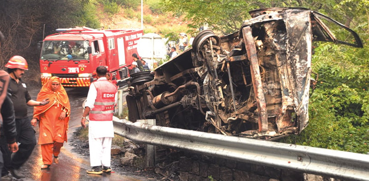 Islamabad, Daman-e-Koh, Tourist bus accident,