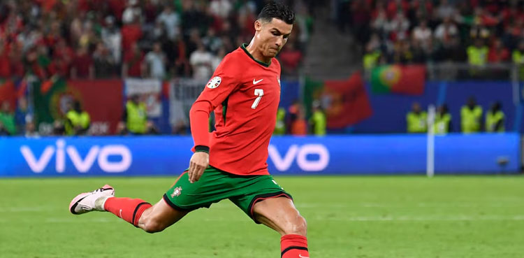 Cristiano Ronaldo, Japan test, maiden Asian crown