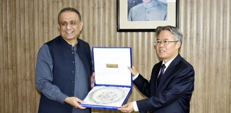 Aleem Khan, China, Pakistan