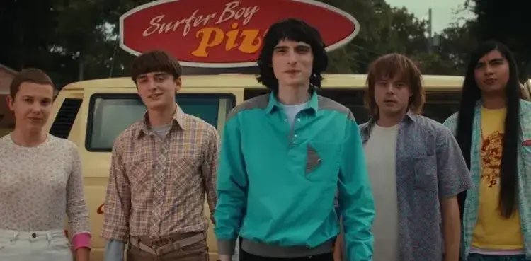 stranger things, netflix, bts, first look,