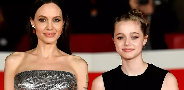Angelina Jolie, Brad Pitt, Shiloh Jolie, last name,