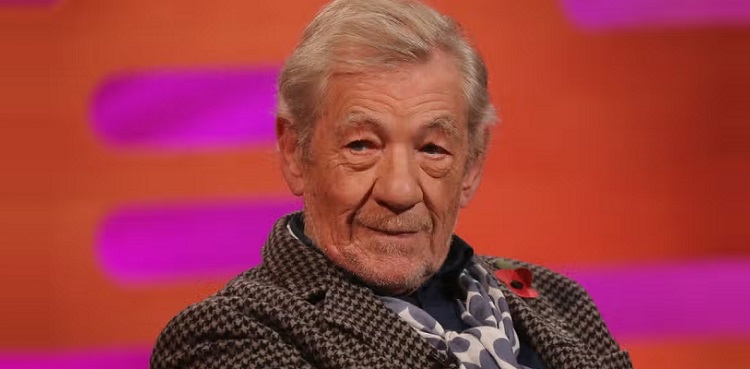 Ian McKellen, stage fall accident