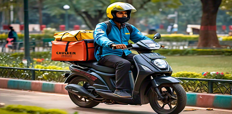 delivery guy stealing laptop